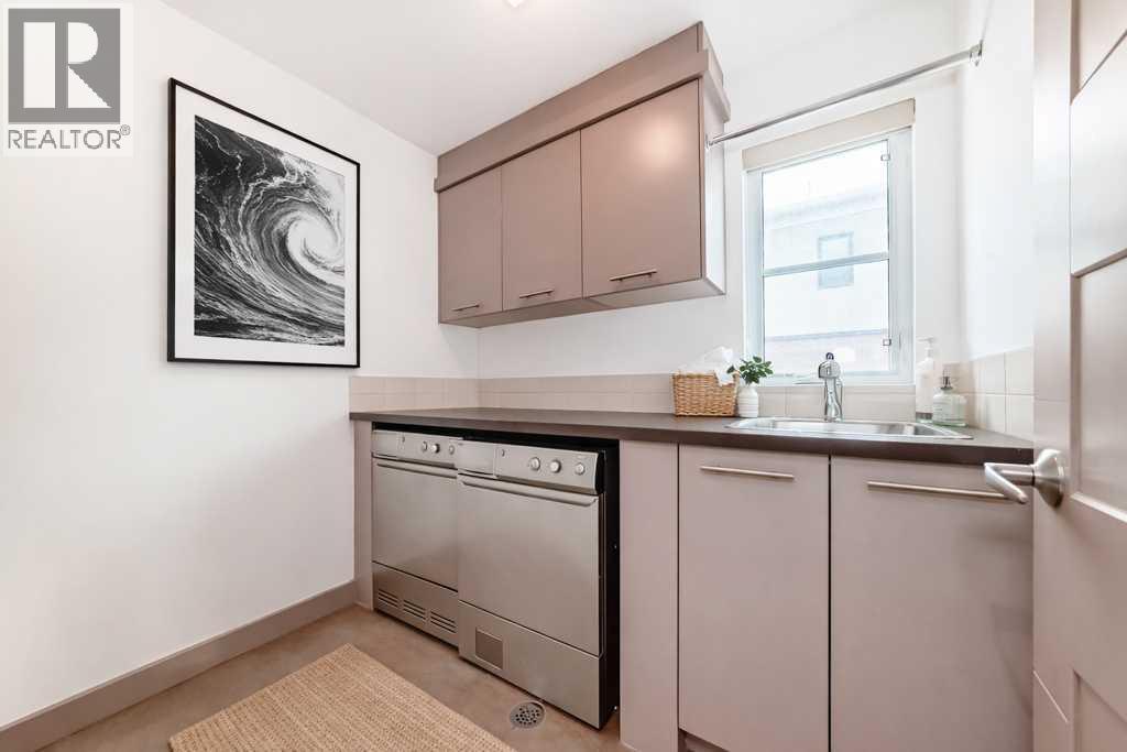 701 Aspen Meadows Hill Sw, Calgary, Alberta  T3H 0G4 - Photo 32 - A2302997