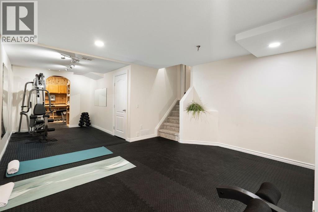 15 Mckinley Place Se, Calgary, Alberta  T2Z 1T8 - Photo 36 - A2301173
