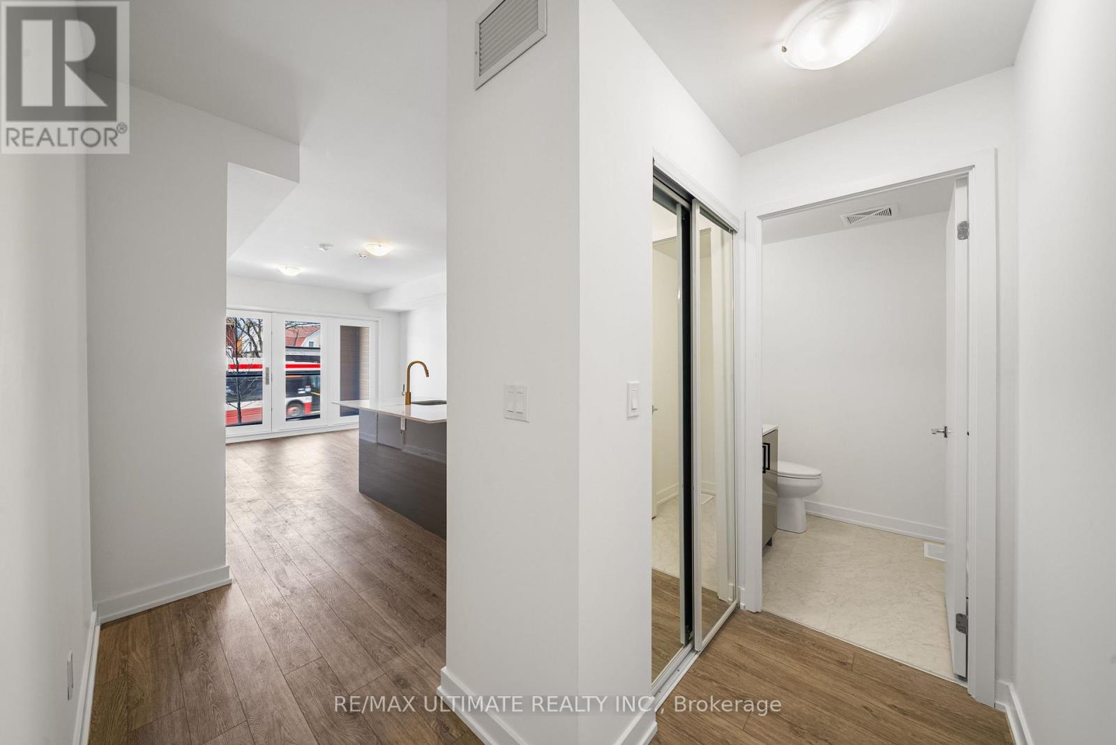 34 - 35 Birchcliff Avenue, Toronto, Ontario  M1N 0C1 - Photo 5 - E13011296