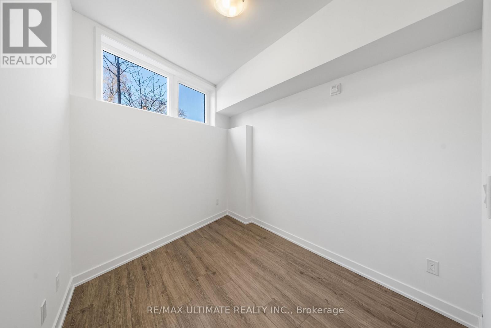 34 - 35 Birchcliff Avenue, Toronto, Ontario  M1N 0C1 - Photo 9 - E13011296