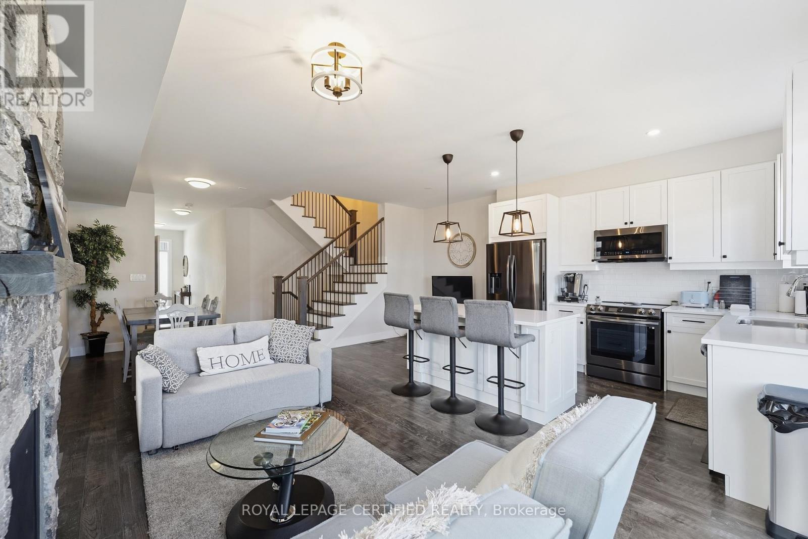 146 Sycamore Street, Blue Mountains, Ontario  L9Y 4E4 - Photo 10 - X13016064