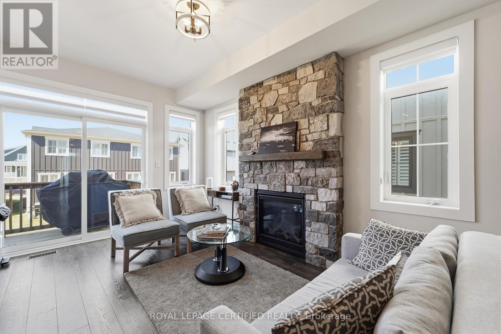 146 Sycamore Street, Blue Mountains, Ontario  L9Y 4E4 - Photo 12 - X13016064