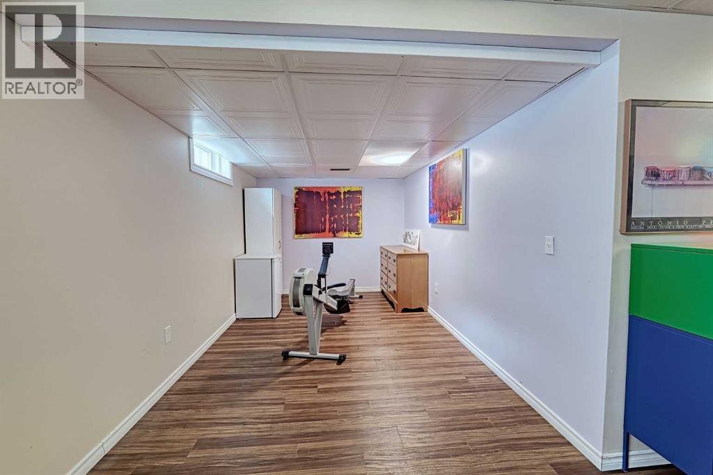 15 Edgeland Mews Nw, Calgary, Alberta  T3A 4C9 - Photo 36 - A2295037