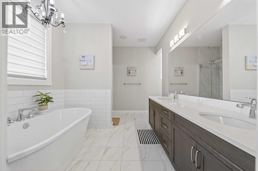 234 West Grove Point Sw, Calgary, Alberta  T3H 1Y7 - Photo 34 - A2299224