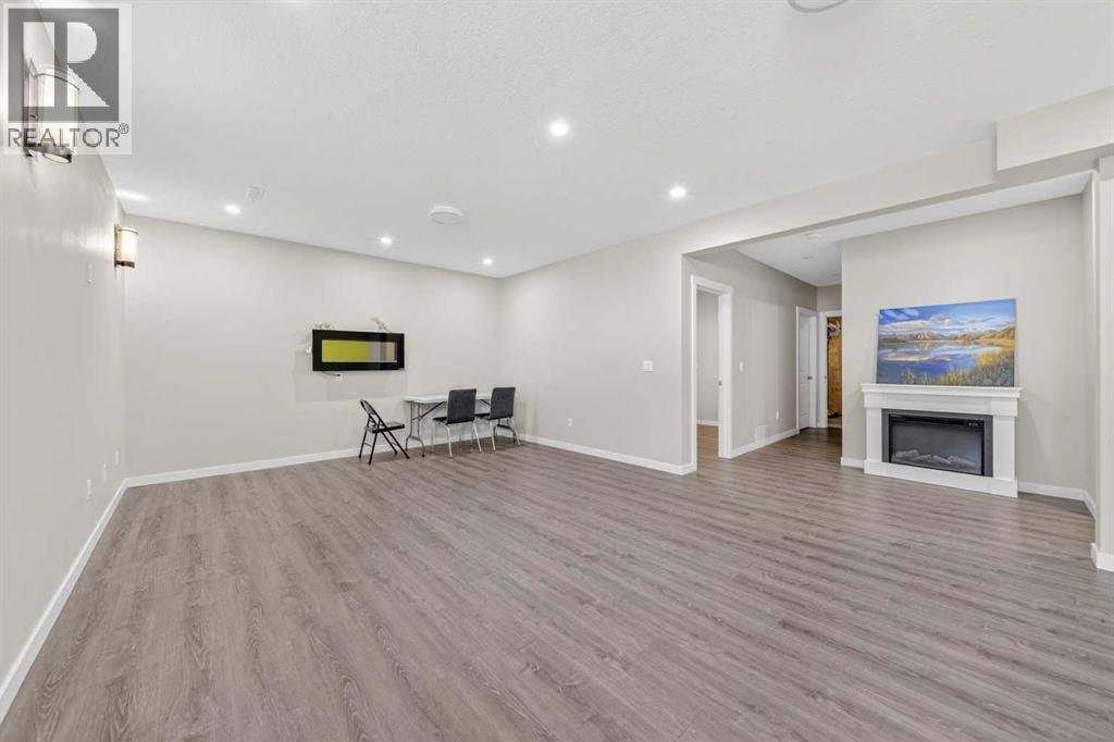 234 West Grove Point Sw, Calgary, Alberta  T3H 1Y7 - Photo 38 - A2299224