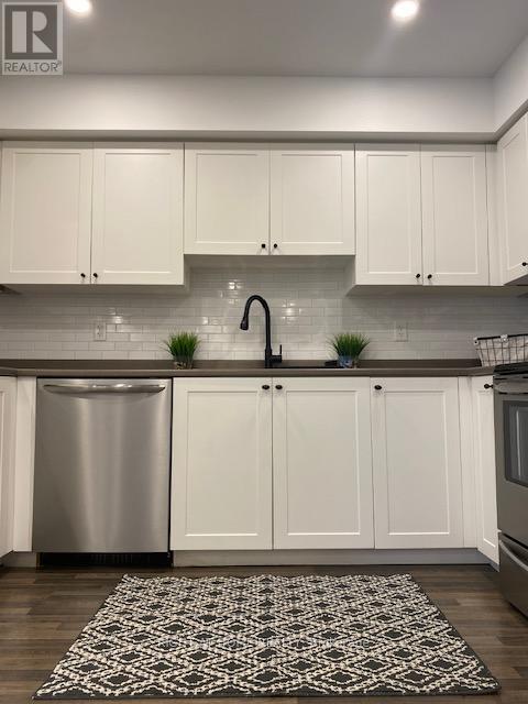 1 - 43 Hays Boulevard, Oakville, Ontario  L6H 0J1 - Photo 25 - W12887482