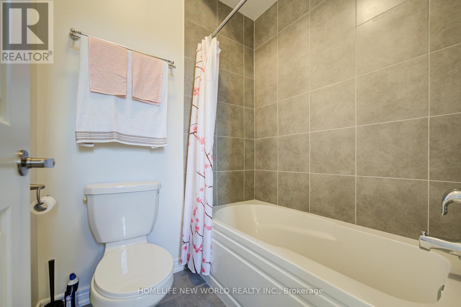 1 Stilton Avenue, Vaughan, Ontario  L4H 5B9 - Photo 29 - N13016984