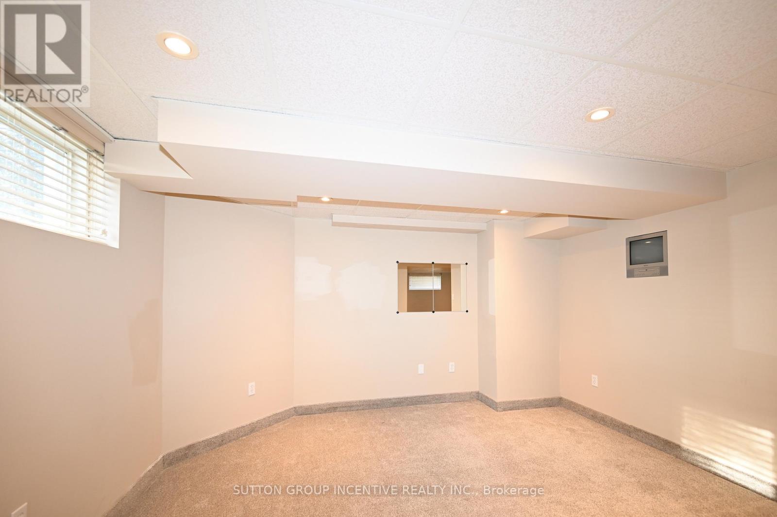 26 Warner Road, Barrie, Ontario  L4N 7M5 - Photo 34 - S13016986