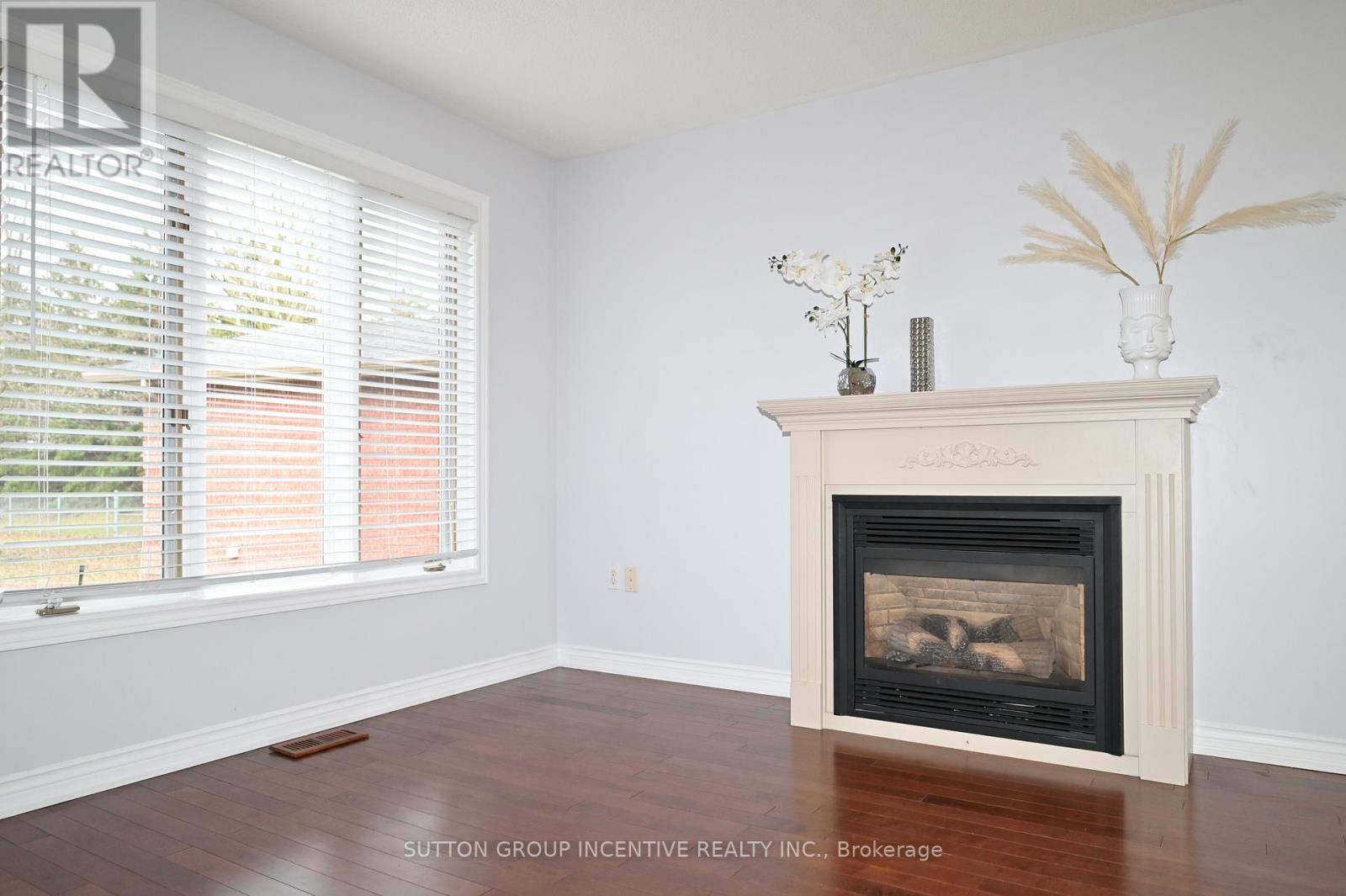 26 Warner Road, Barrie, Ontario  L4N 7M5 - Photo 6 - S13016986