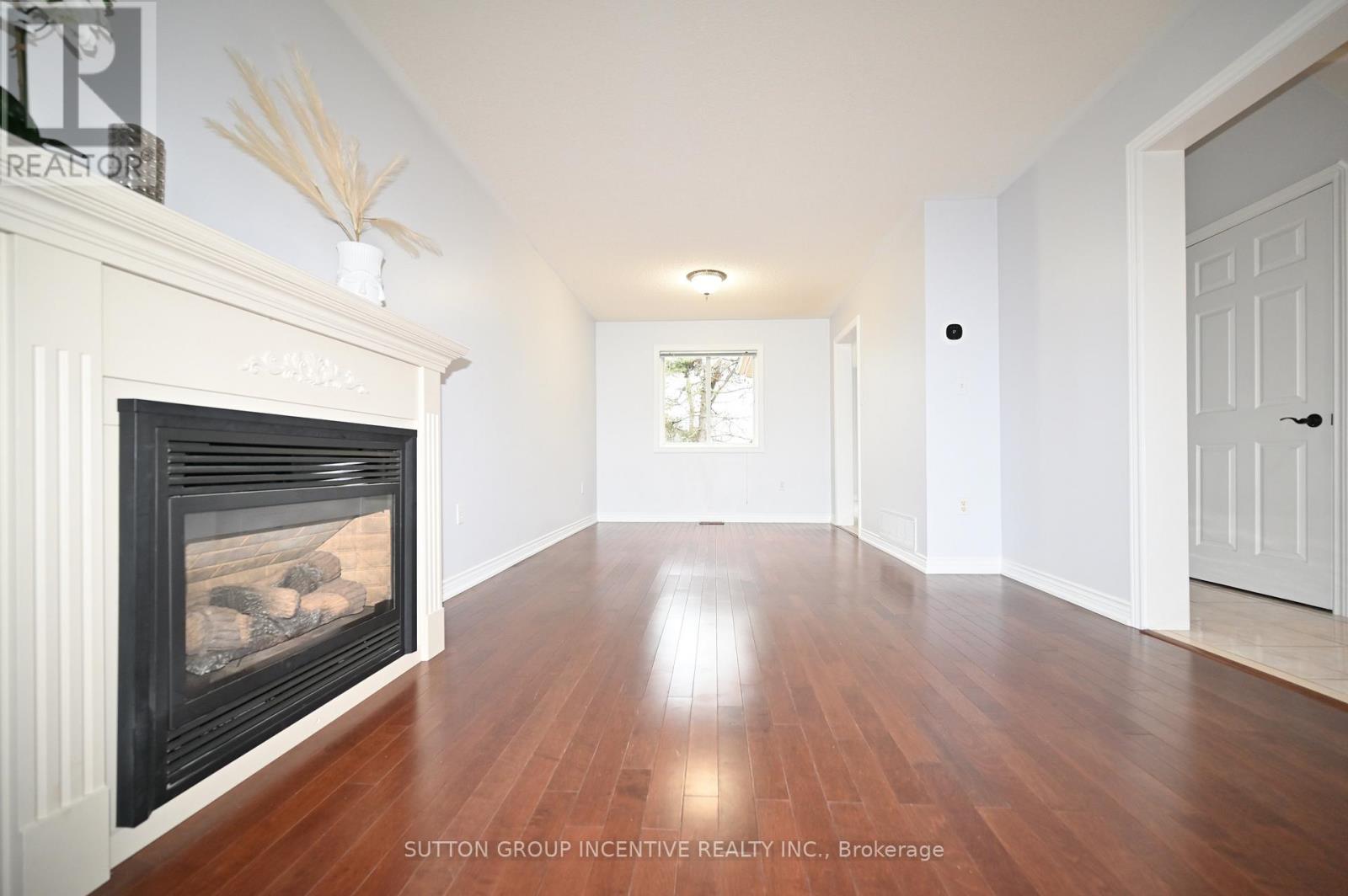 26 Warner Road, Barrie, Ontario  L4N 7M5 - Photo 7 - S13016986