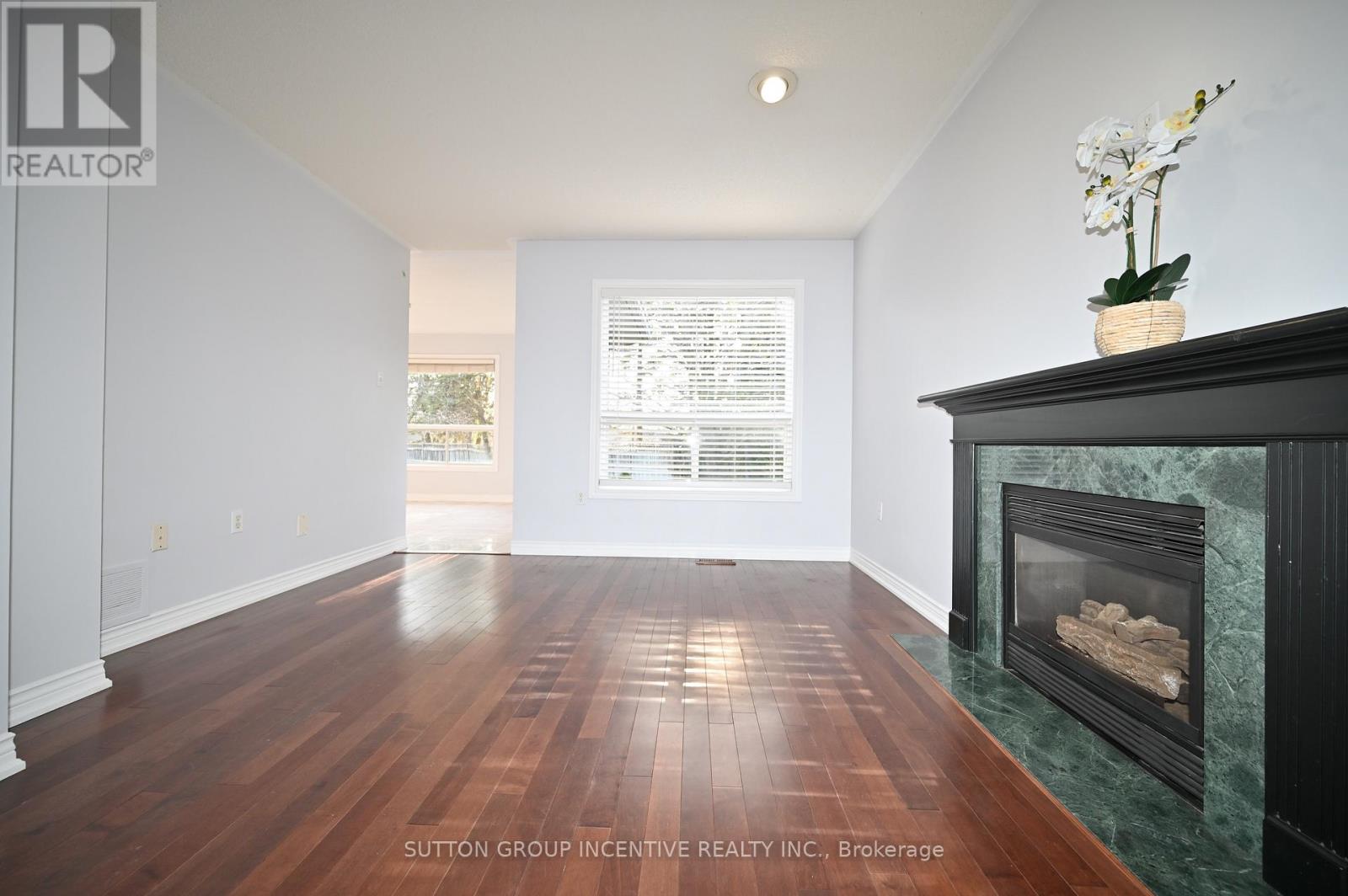 26 Warner Road, Barrie, Ontario  L4N 7M5 - Photo 9 - S13016986