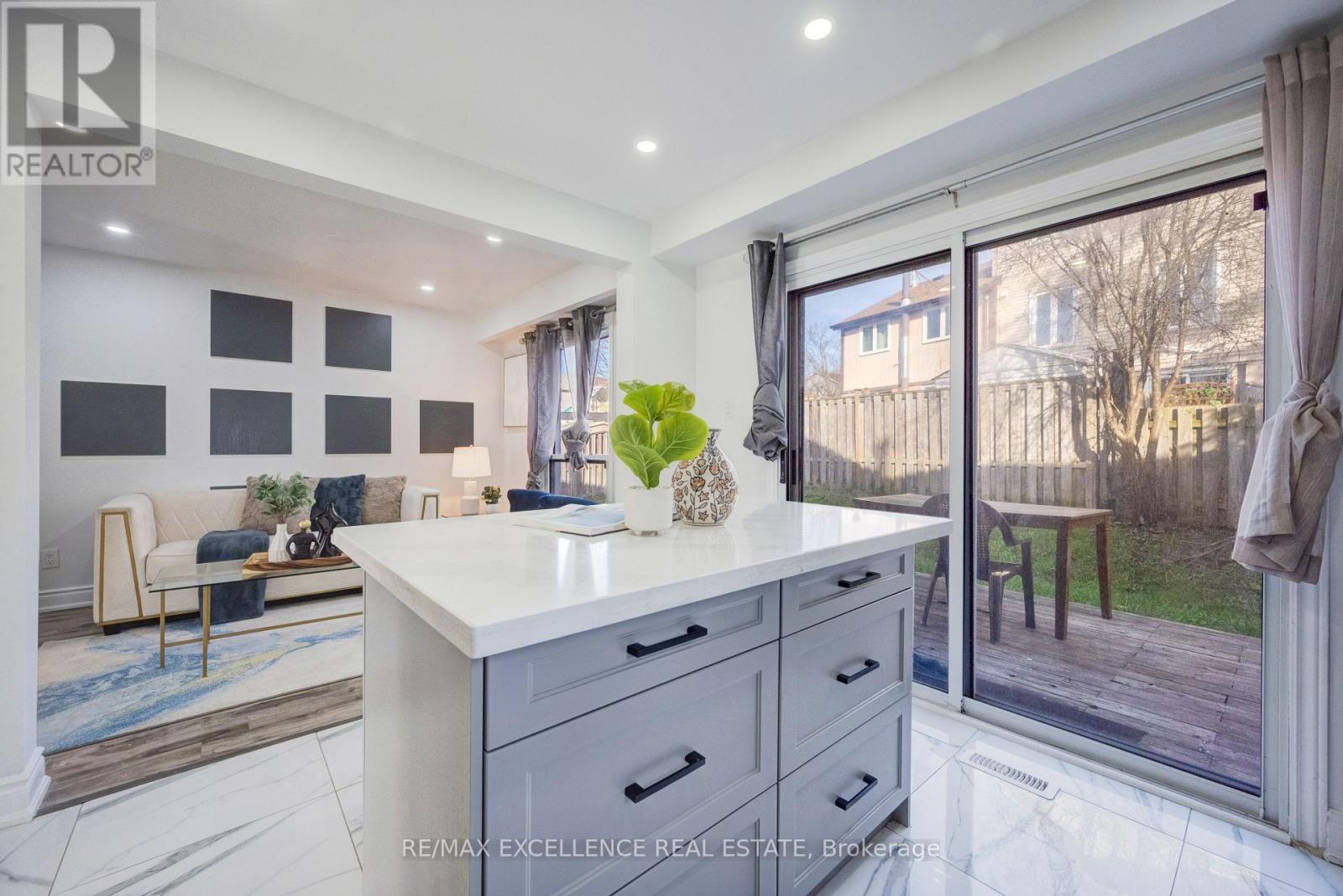 48 Traverston Court, Brampton, Ontario  L6Z 1C9 - Photo 21 - W13016974