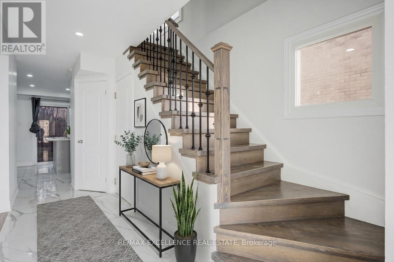 48 Traverston Court, Brampton, Ontario  L6Z 1C9 - Photo 23 - W13016974