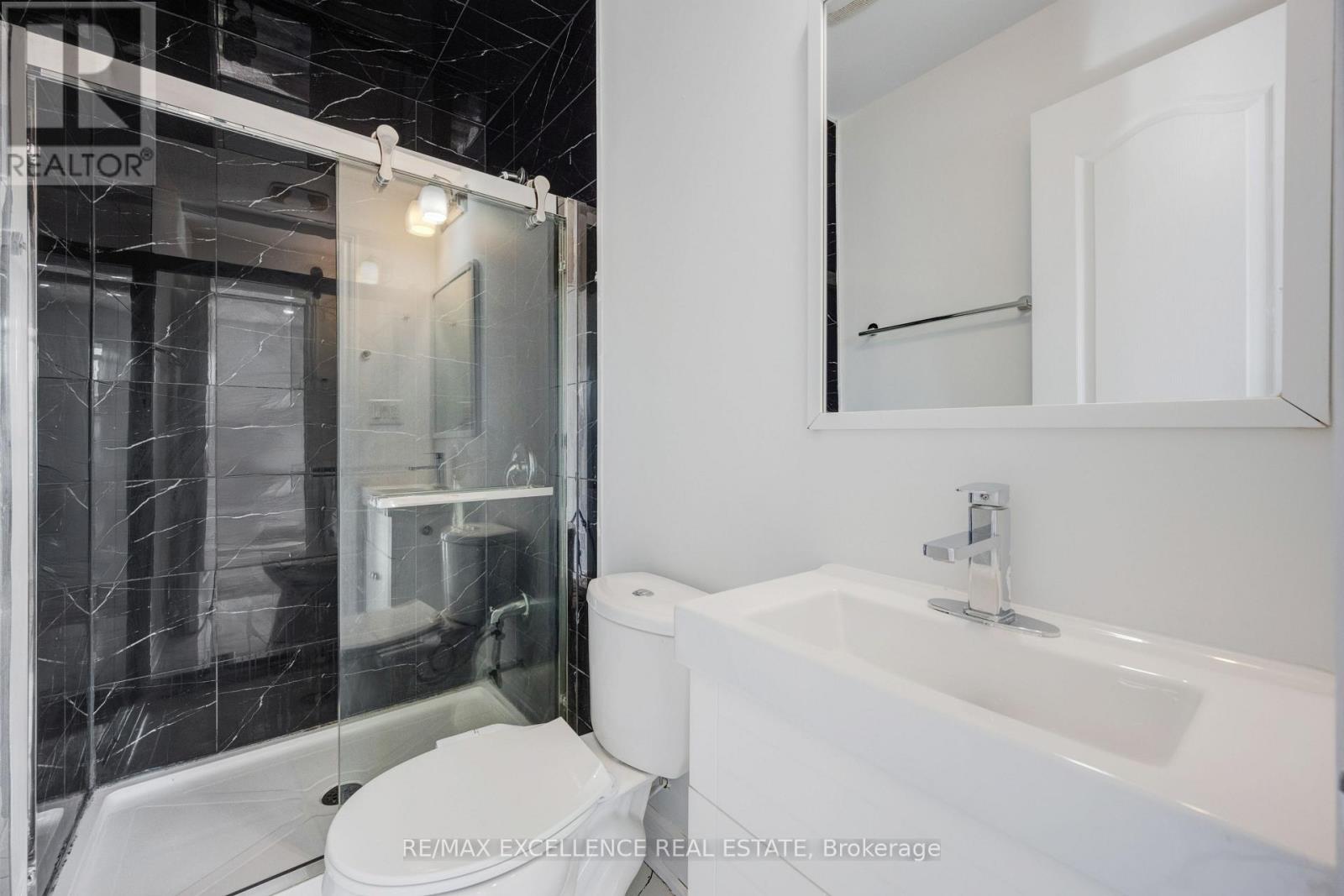 48 Traverston Court, Brampton, Ontario  L6Z 1C9 - Photo 26 - W13016974