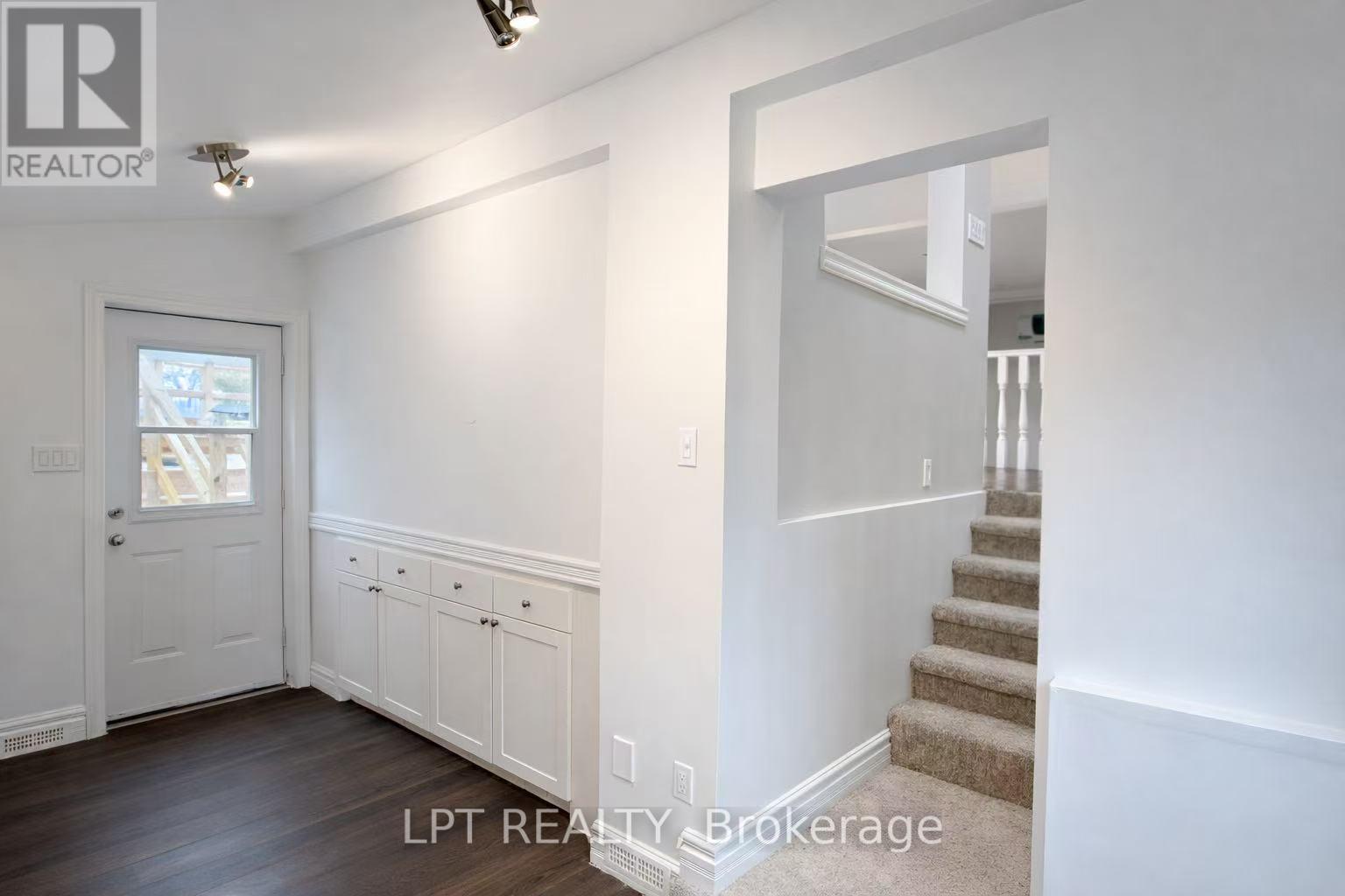 228 Pine Cove Road, Burlington, Ontario  L7N 1W2 - Photo 13 - W13016976