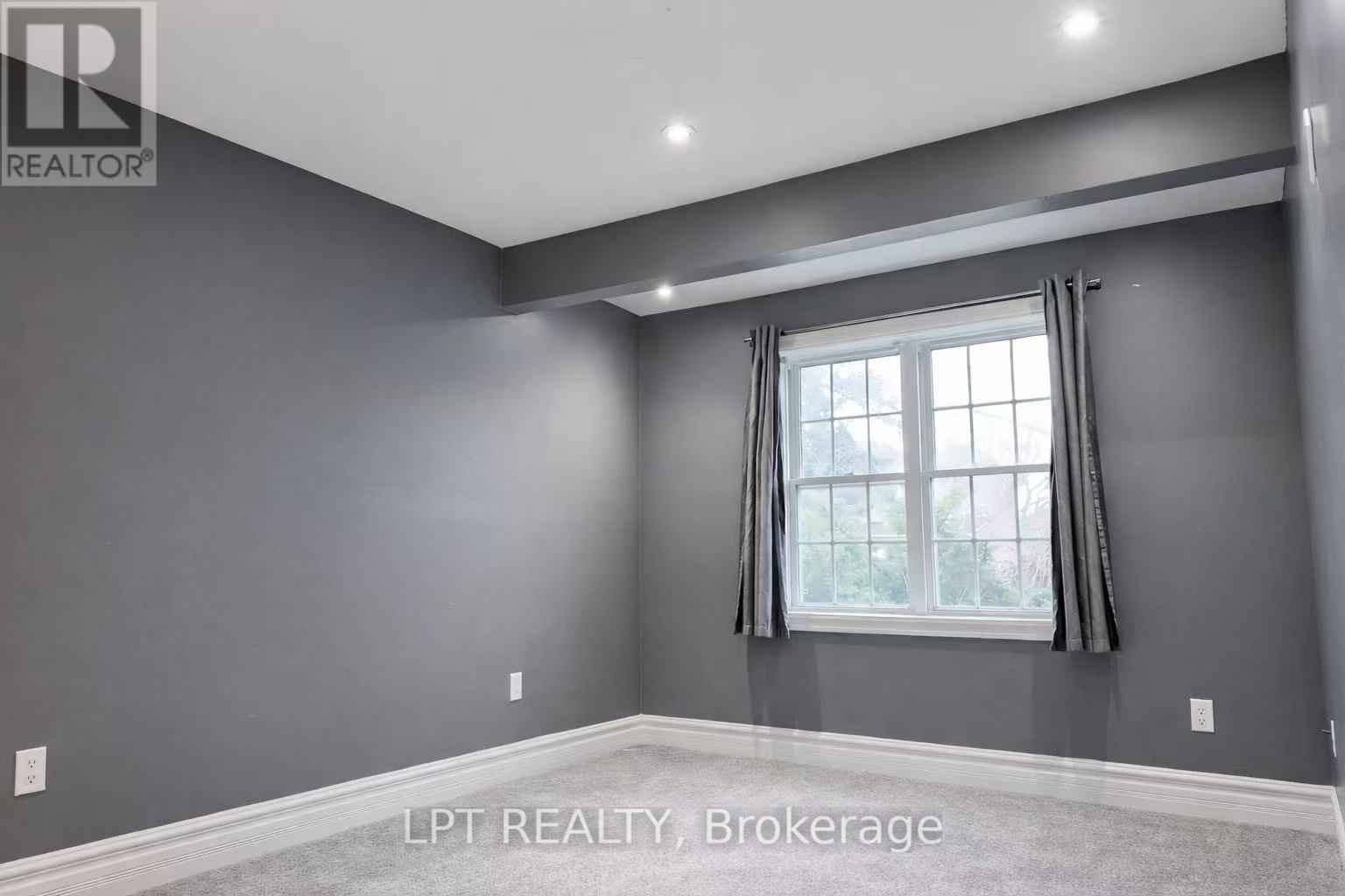 228 Pine Cove Road, Burlington, Ontario  L7N 1W2 - Photo 5 - W13016976