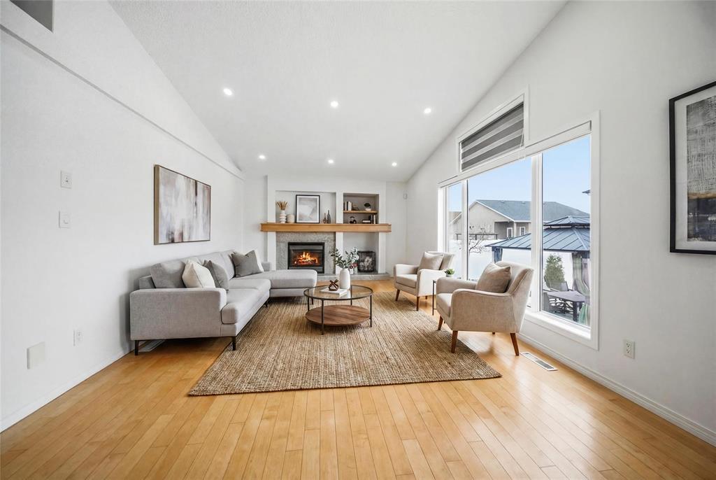 14 Danube Drive, Winnipeg, Manitoba  R2P 2Y9 - Photo 4 - 202607679