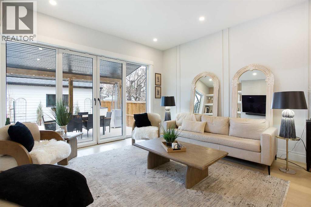 937 42 Street Sw, Calgary, Alberta  T3C 1Y9 - Photo 15 - A2302119