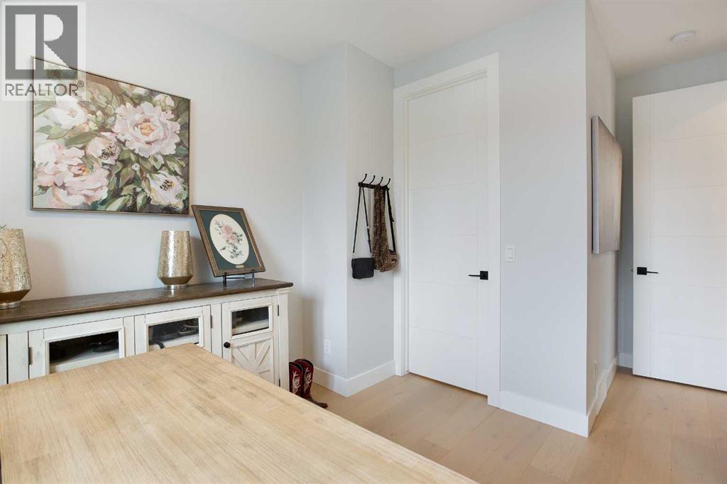 937 42 Street Sw, Calgary, Alberta  T3C 1Y9 - Photo 31 - A2302119