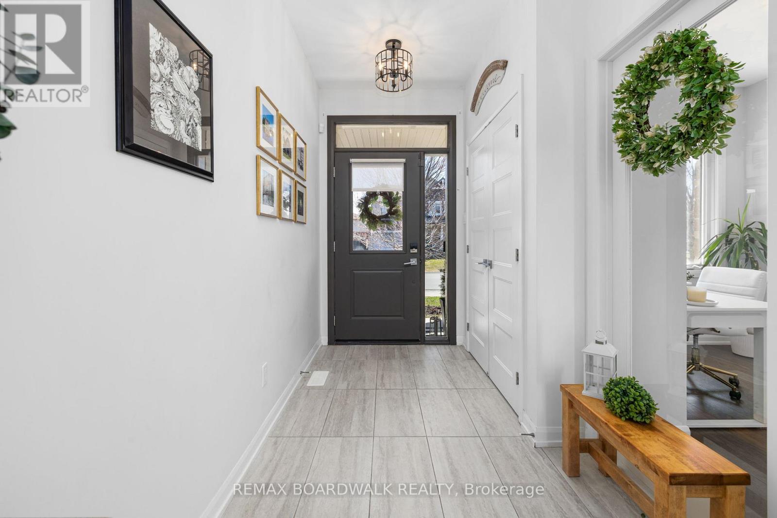 93 Morris Street, Carleton Place, Ontario  K7C 0E8 - Photo 5 - X13017000