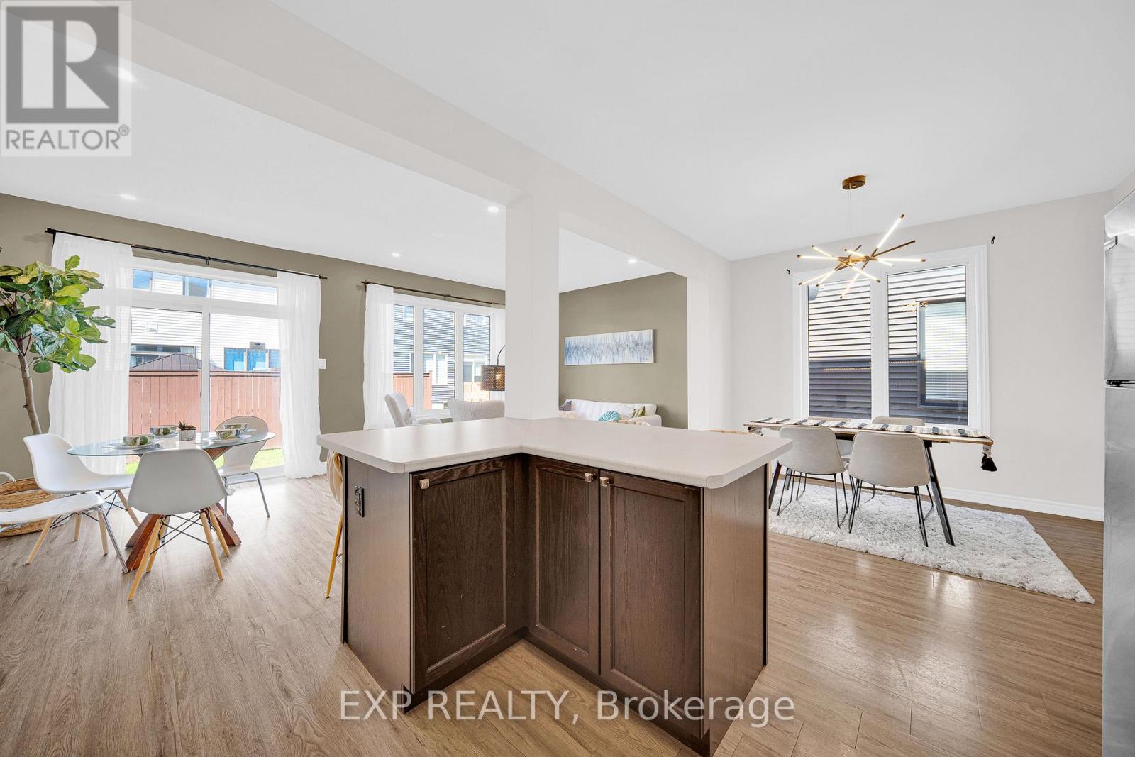 215 Merak Way, Ottawa, Ontario  K2J 6N7 - Photo 11 - X13017002