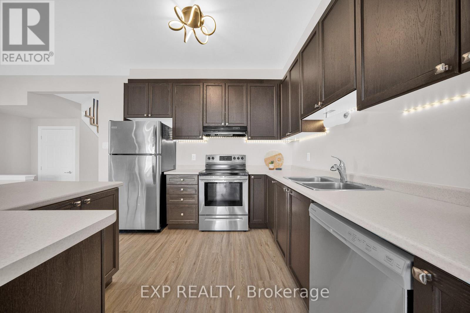 215 Merak Way, Ottawa, Ontario  K2J 6N7 - Photo 9 - X13017002