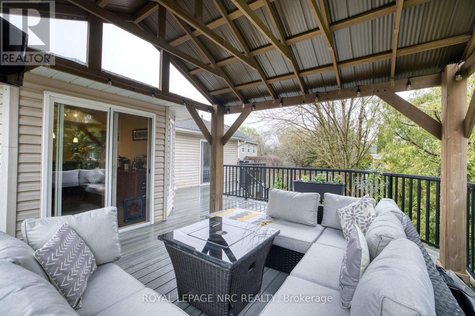 2343 Jessie Crescent, Niagara Falls, Ontario  L2J 4J7 - Photo 8 - X13016992