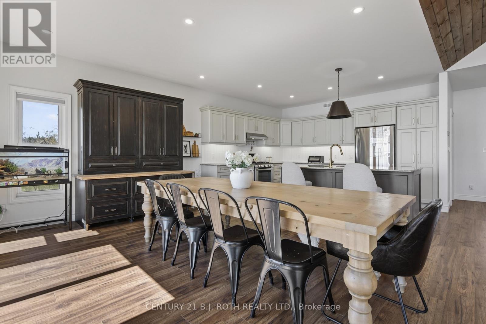 1931 Woods Bay Road, Severn, Ontario  L3V 0V7 - Photo 17 - S13015230