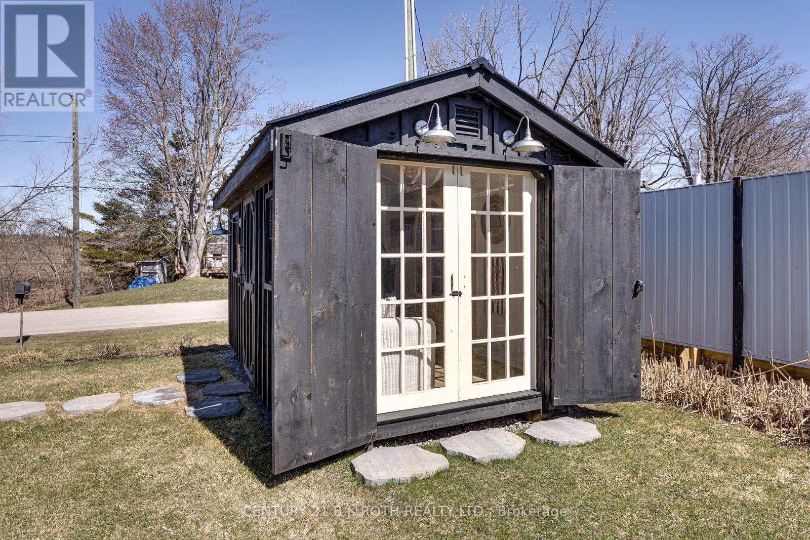 1931 Woods Bay Road, Severn, Ontario  L3V 0V7 - Photo 33 - S13015230