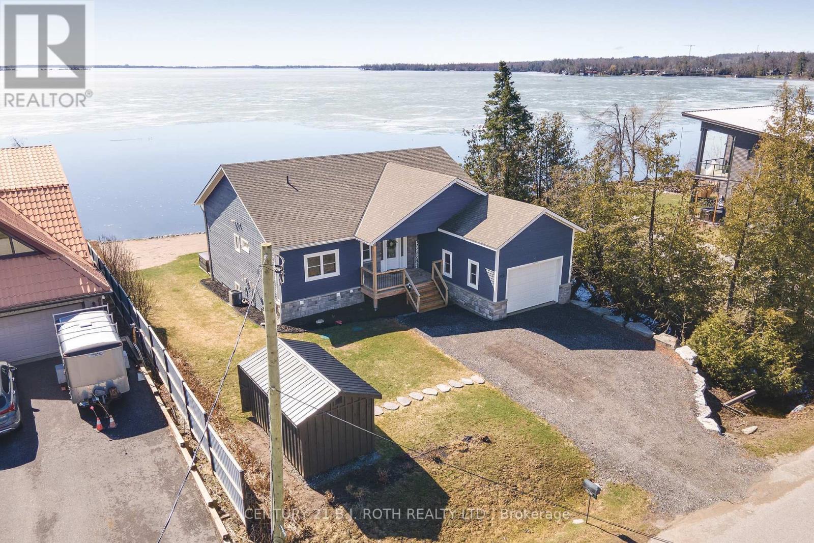 1931 Woods Bay Road, Severn, Ontario  L3V 0V7 - Photo 4 - S13015230