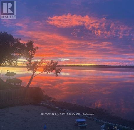 1931 Woods Bay Road, Severn, Ontario  L3V 0V7 - Photo 40 - S13015230