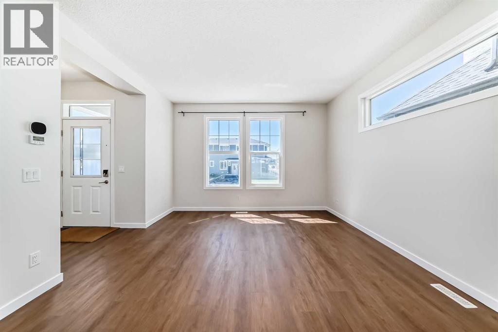 80 Magnolia Way SE, Calgary, Alberta  T3M 2W7 - Photo 14 - A2291460