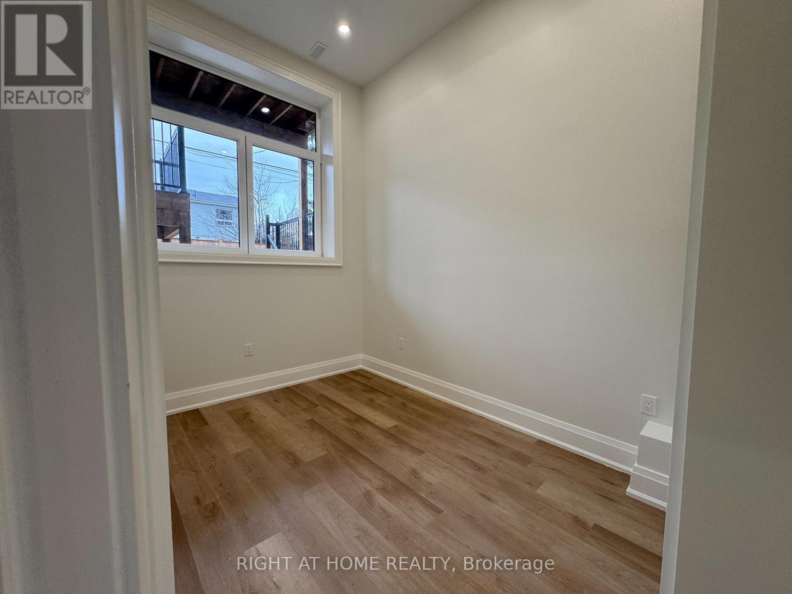 Basement - 66a Pitt Avenue, Toronto, Ontario  M1L 2R4 - Photo 11 - E13017006