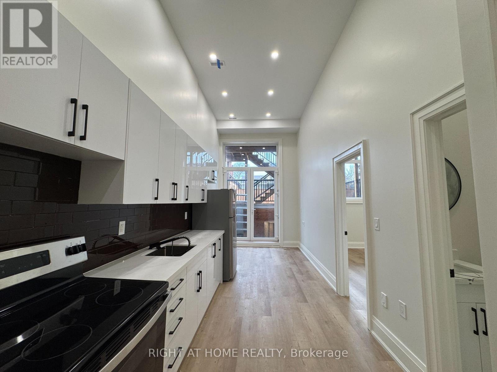 Basement - 66a Pitt Avenue, Toronto, Ontario  M1L 2R4 - Photo 4 - E13017006