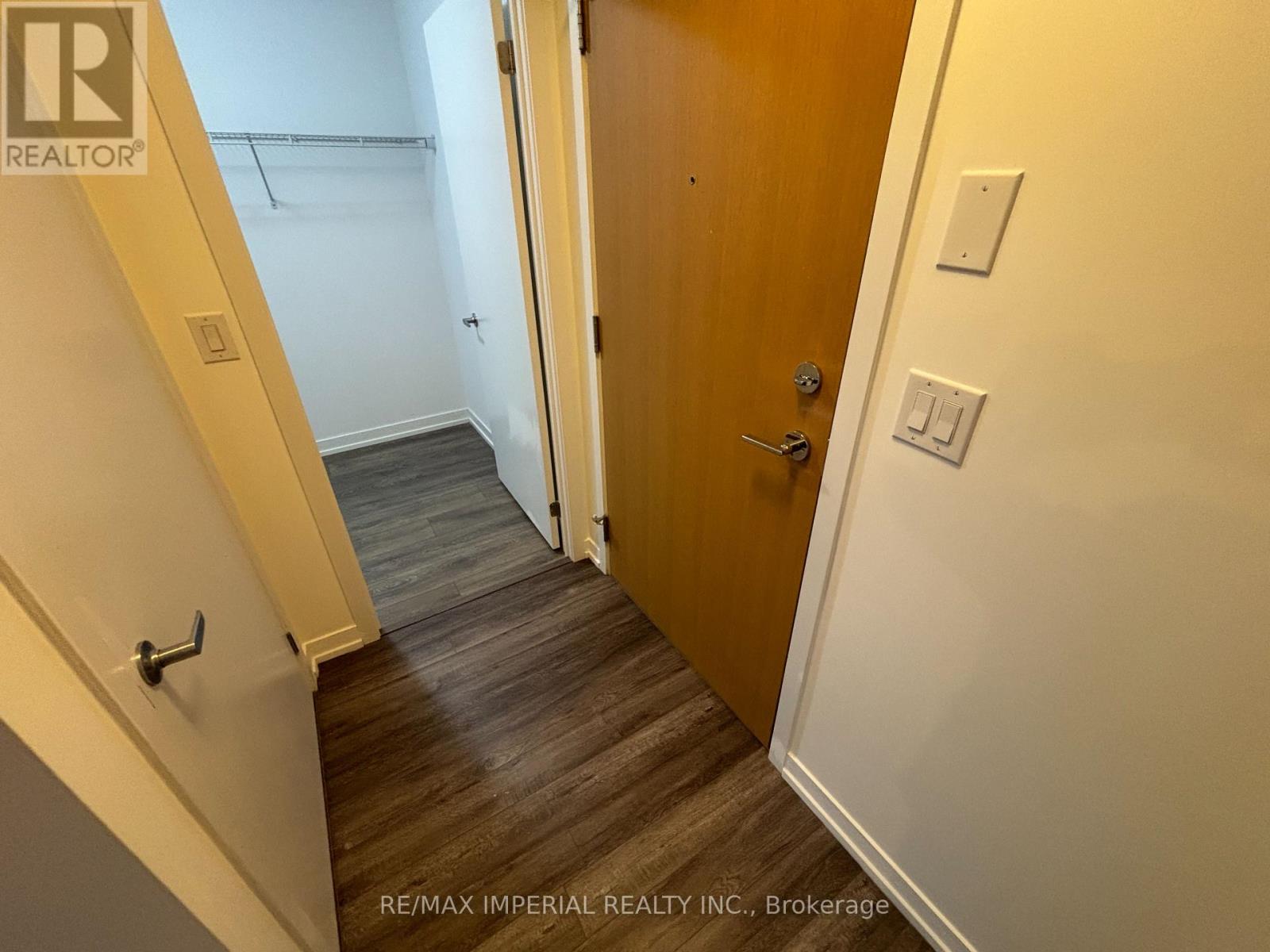 1607 - 2520 Eglinton Avenue W, Mississauga, Ontario  L5M 0Y4 - Photo 17 - W13016994