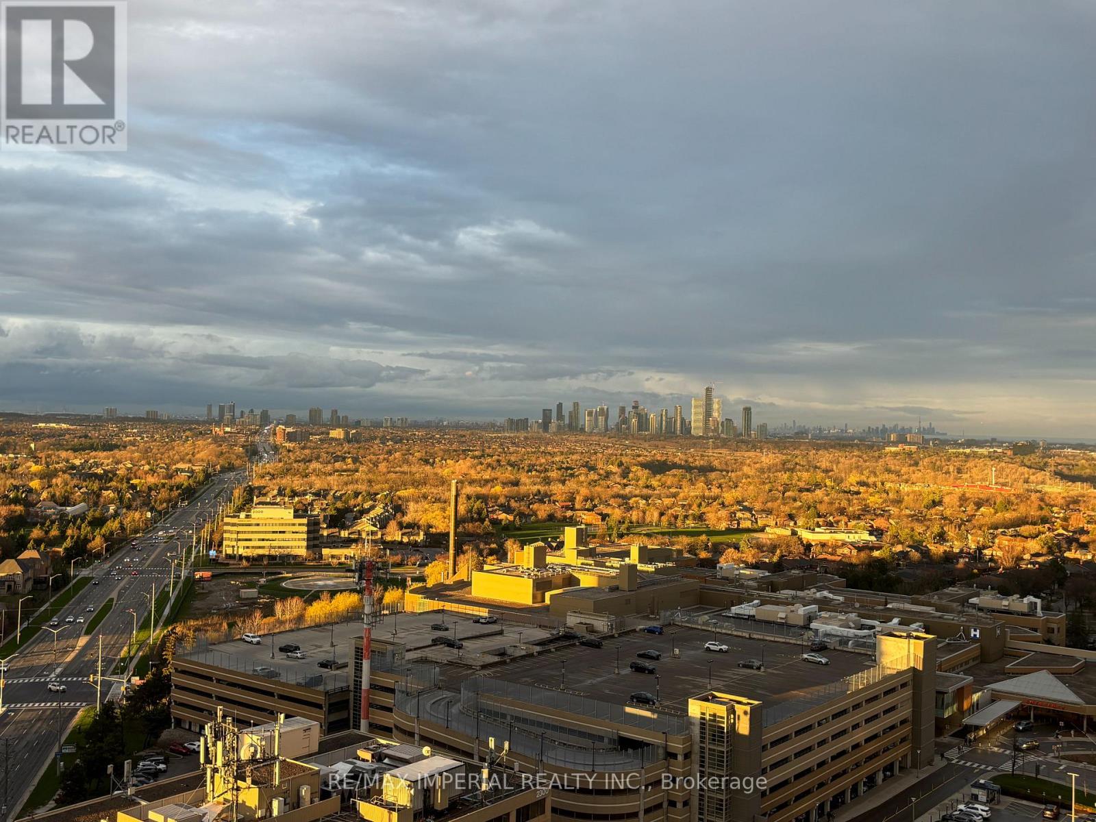 1607 - 2520 Eglinton Avenue W, Mississauga, Ontario  L5M 0Y4 - Photo 23 - W13016994