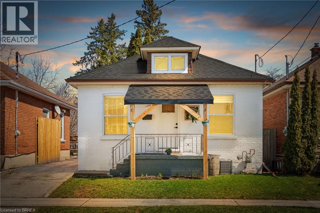 134 SUPERIOR Street, Brantford, Ontario