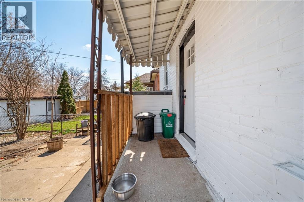 134 Superior Street, Brantford, Ontario  N3S 2L2 - Photo 40 - 40818561