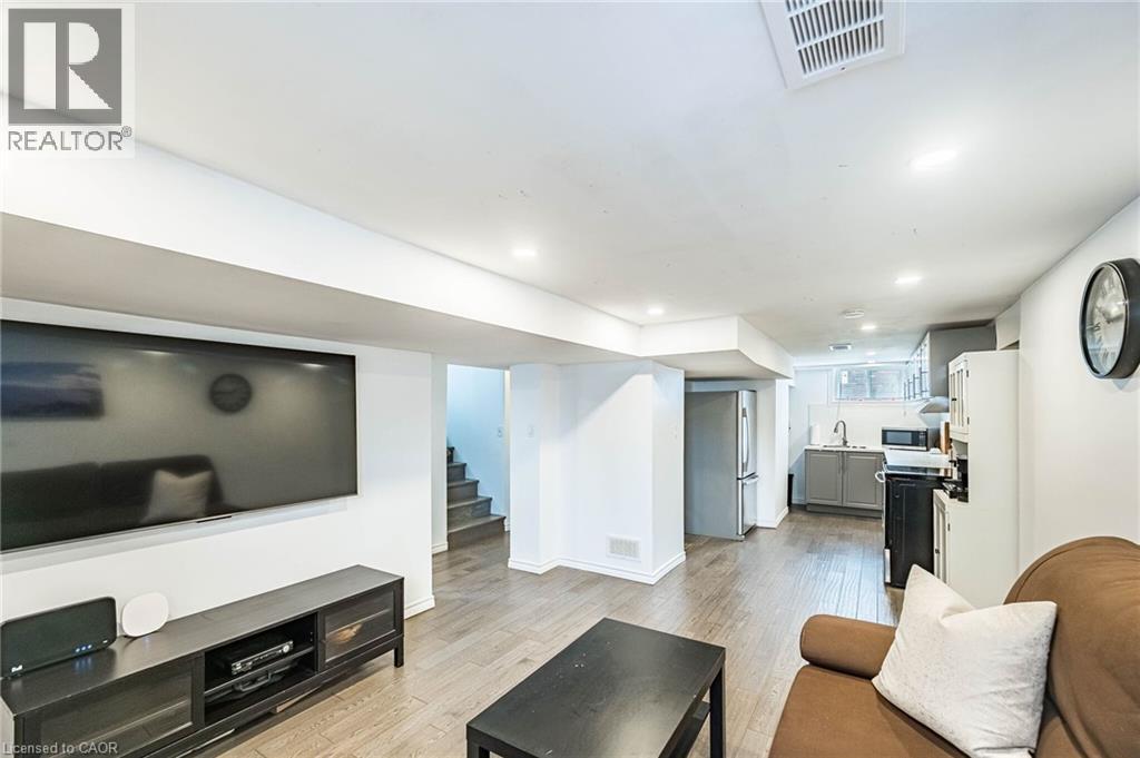 40 N Ellis Crescent N, Waterloo, Ontario  N2J 3N4 - Photo 30 - 40822140