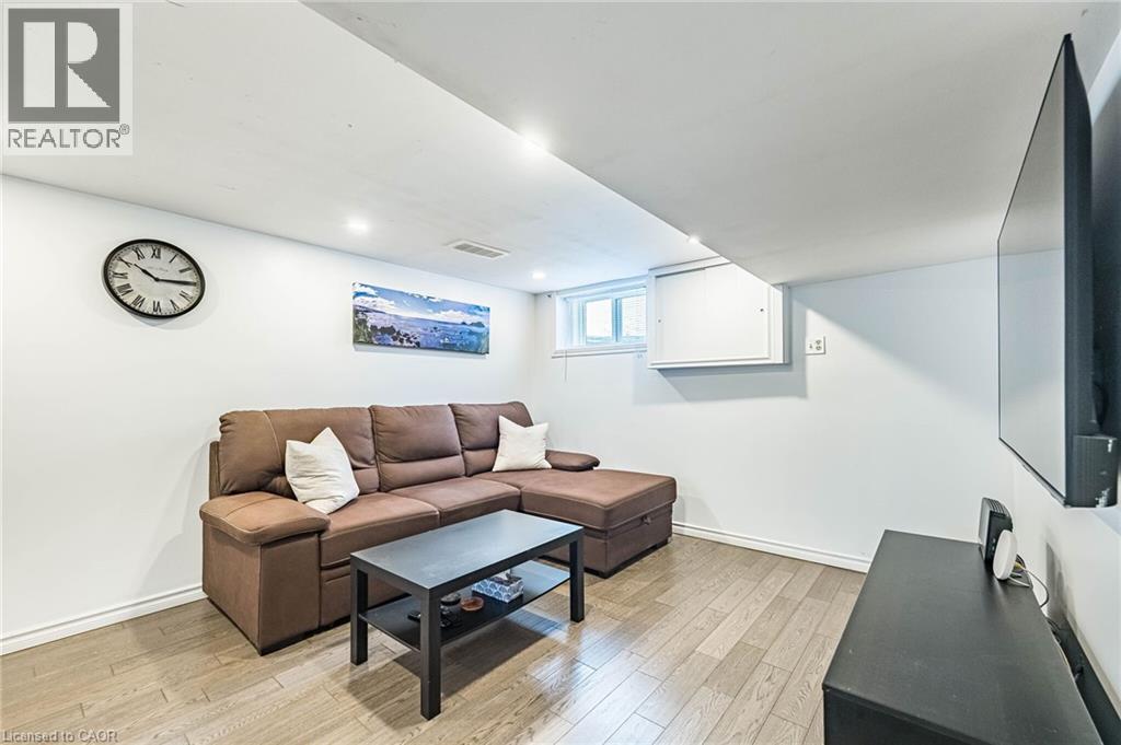 40 N Ellis Crescent N, Waterloo, Ontario  N2J 3N4 - Photo 28 - 40822140