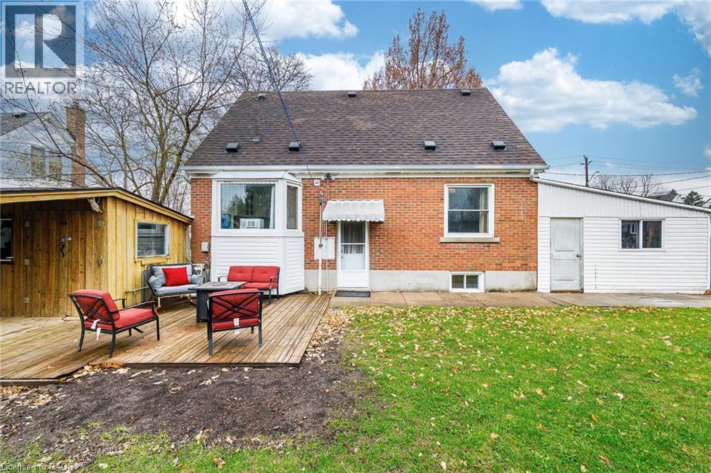 40 N Ellis Crescent N, Waterloo, Ontario  N2J 3N4 - Photo 44 - 40822140