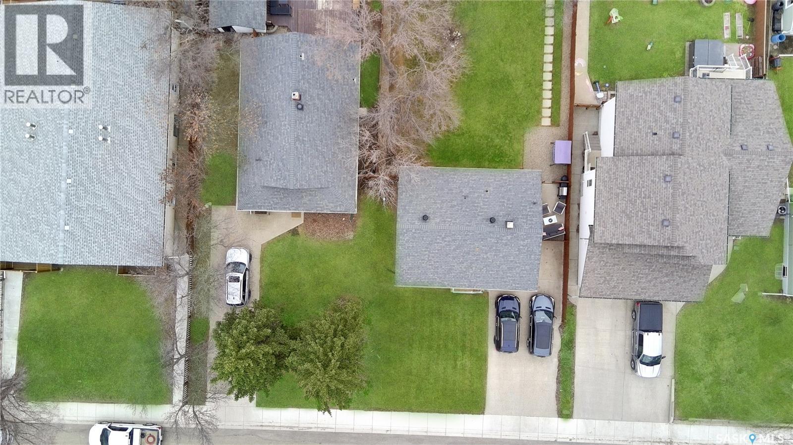 1128 Sidney Street E, Swift Current, Saskatchewan  S9H 1T9 - Photo 23 - SK033295