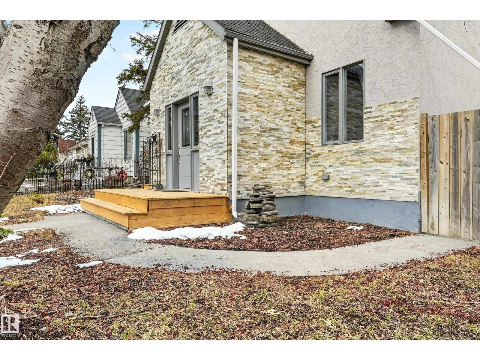 6807 112a St Nw, Edmonton, Alberta  T6H 3K5 - Photo 6 - E4483100