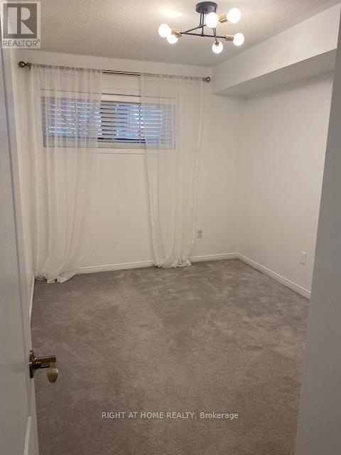 1 - 43 Hays Boulevard, Oakville, Ontario  L6H 0J1 - Photo 18 - W12887482