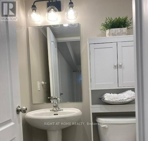 1 - 43 Hays Boulevard, Oakville, Ontario  L6H 0J1 - Photo 9 - W12887482