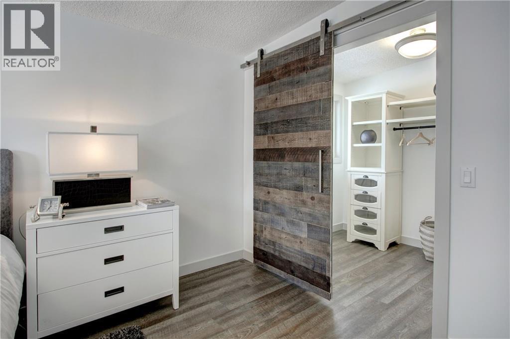 10212 7 Street SW, Calgary, Alberta  T2W 0G3 - Photo 16 - A2291733