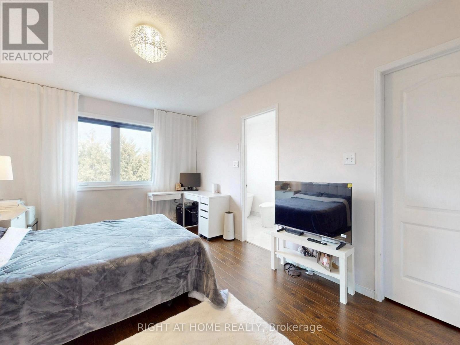 179 Vanguard Road, Vaughan, Ontario  L4K 5G8 - Photo 25 - N12998492