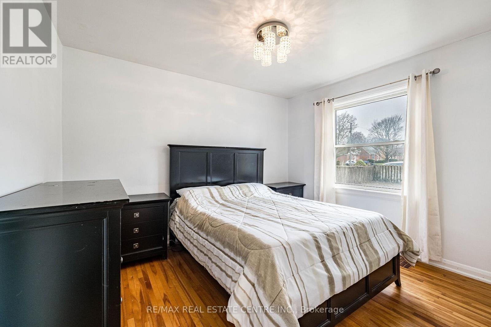 40 Ellis Crescent N, Waterloo, Ontario  N2J 3N4 - Photo 15 - X13016772