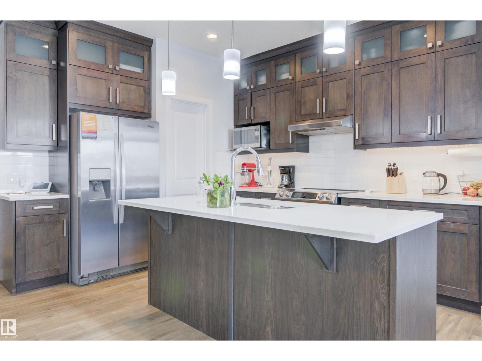 8452 Cushing Ct Sw, Edmonton, Alberta  T6W 3L3 - Photo 13 - E4483101