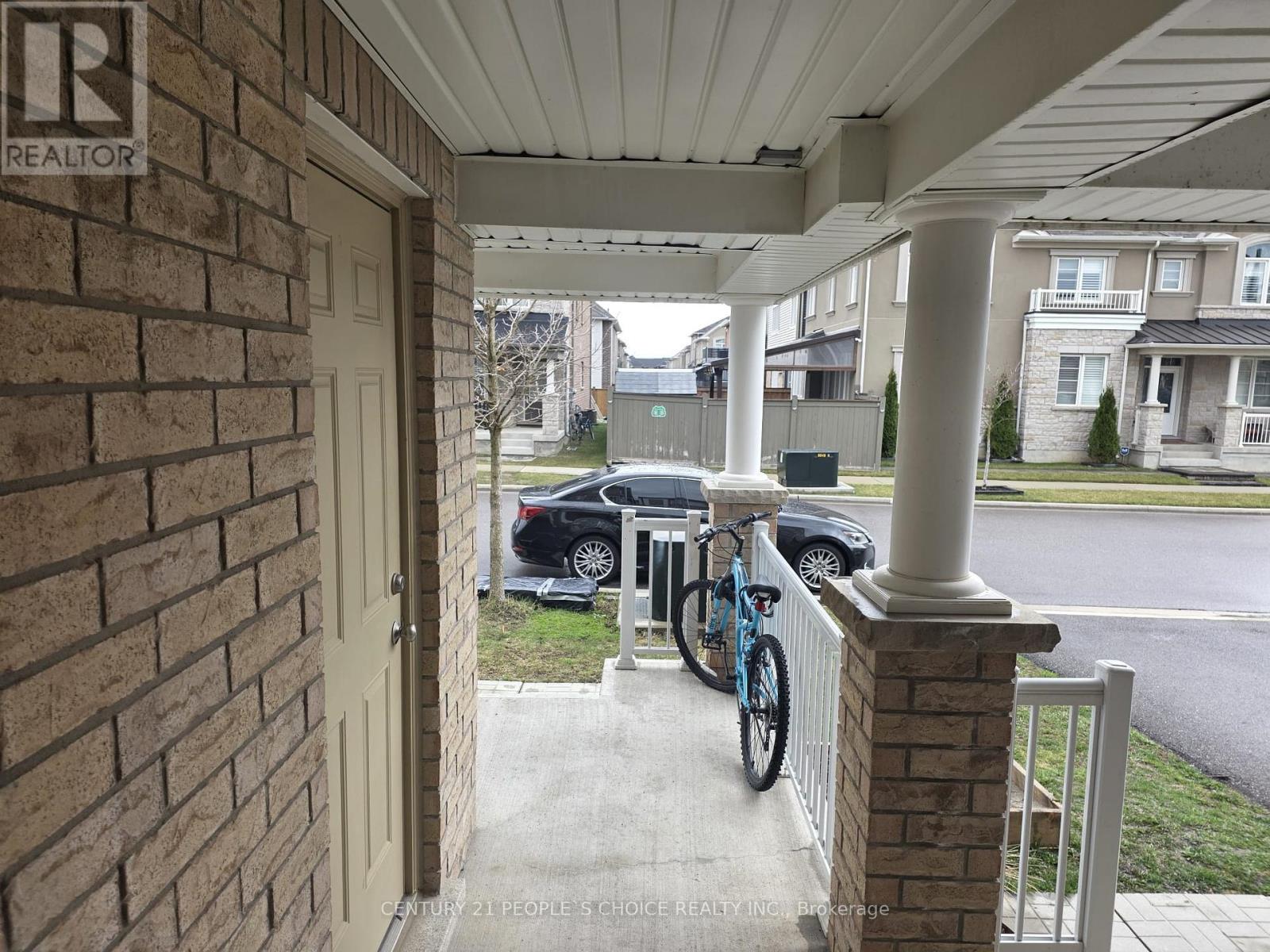 281 Murlock Heights, Milton, Ontario  L9E 1C2 - Photo 3 - W13017012